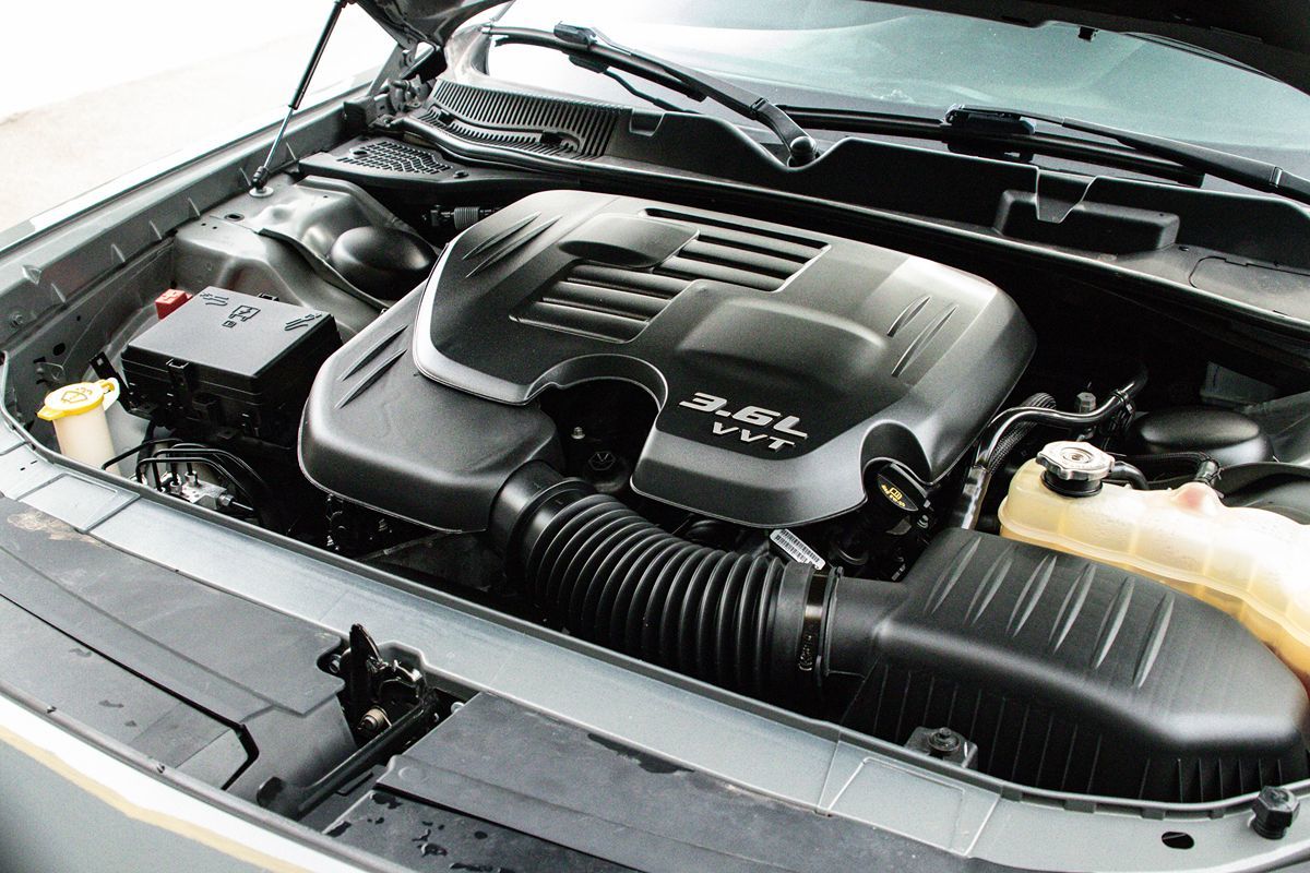 Sold 2018 Dodge Challenger SXT in Montclair